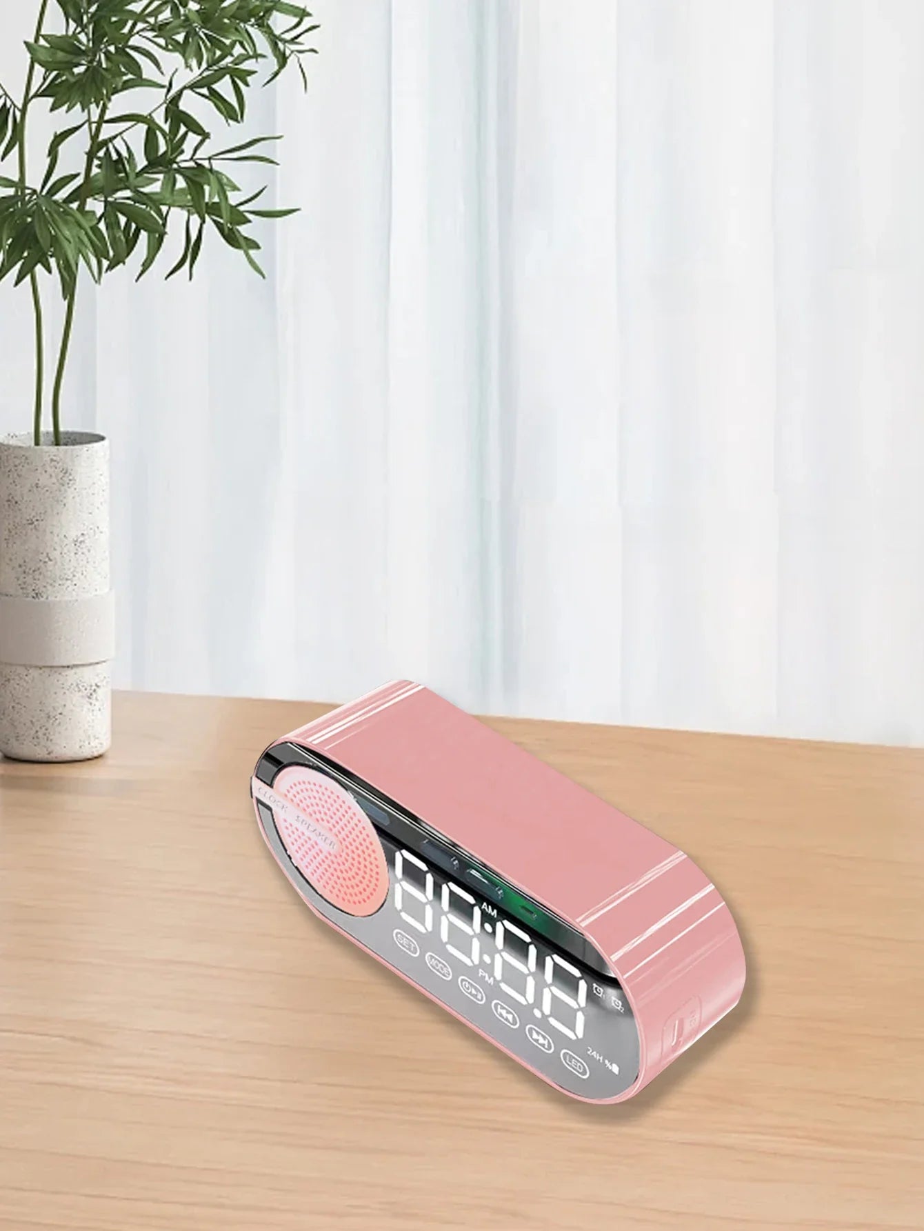 Wireless Bluetooth speaker, mini design with multiple functions as a clock, outdoor version subwoofer is powerful