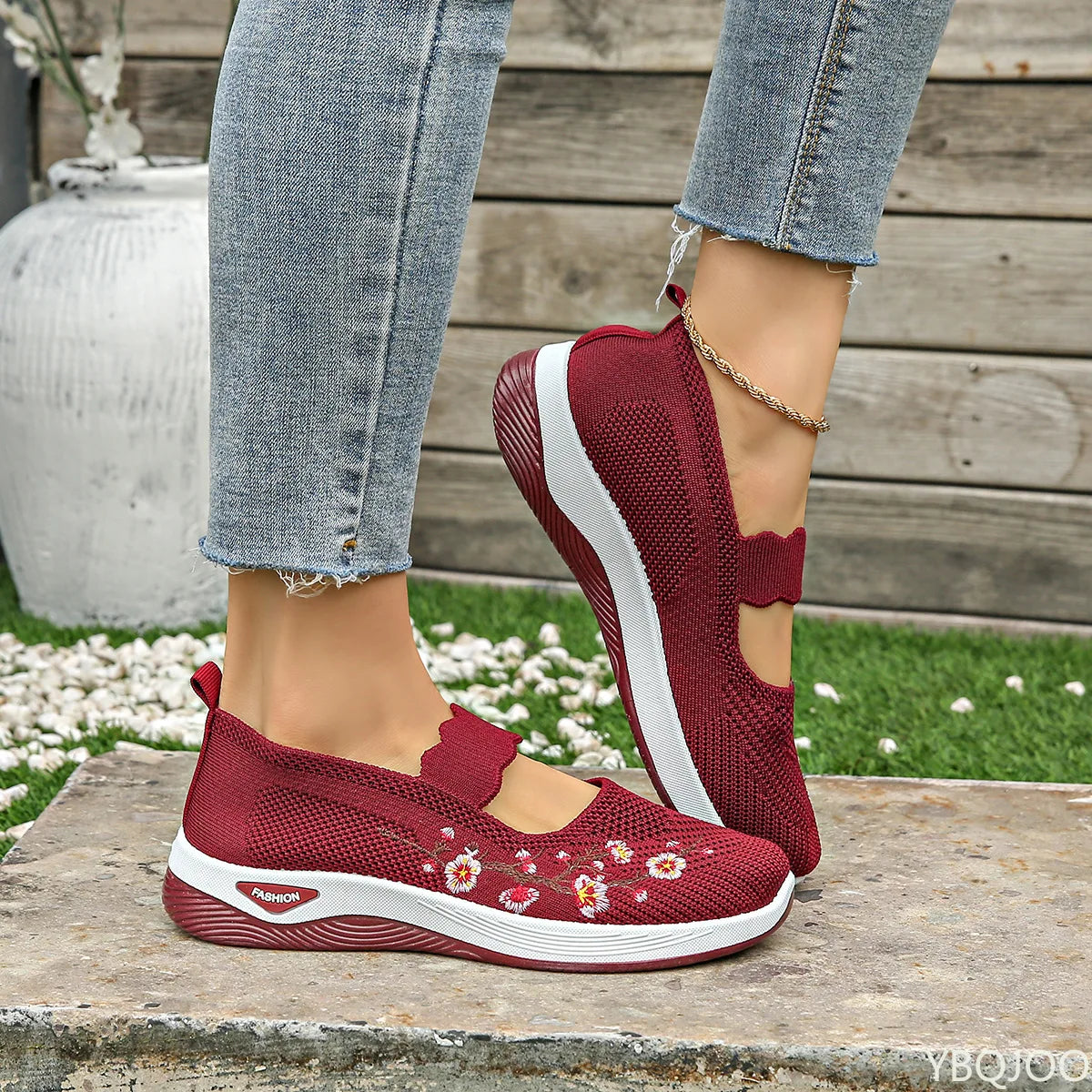 Minimalist comfortable Anti-slip soft-soled shoes Women's summer lightweight breathable flats women's shoes casual sports shoes