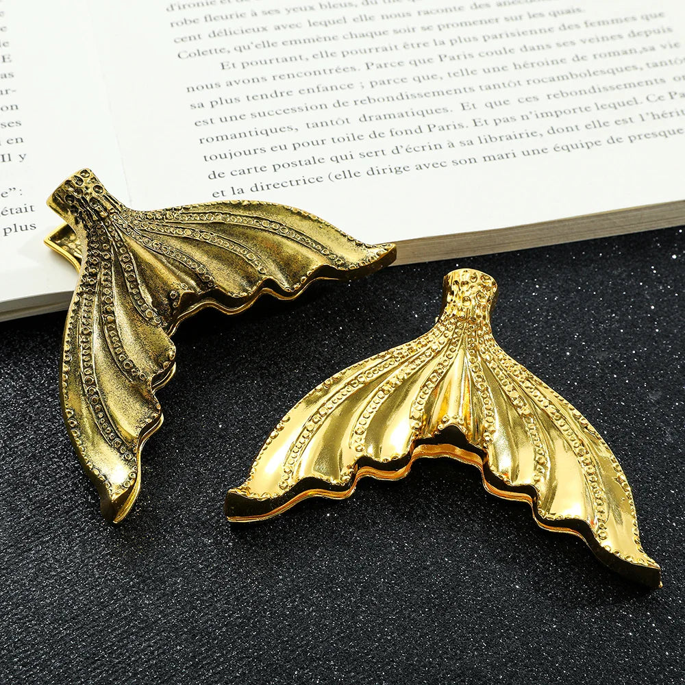 1Pcs Creative Fish Tail Metal Bookmarks, Rare Book Page Holders for Book Lovers, Office Supplies for Bookworm Readers