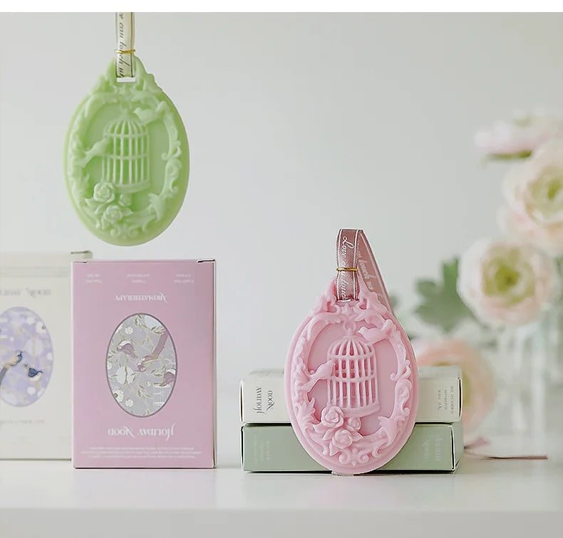 Birdcage Aromatherapy Candle Wax Tablets Wardrobe Deodorant Car Pendant Solid Balm Aromatic Air Freshener Long Lasting Fragrance