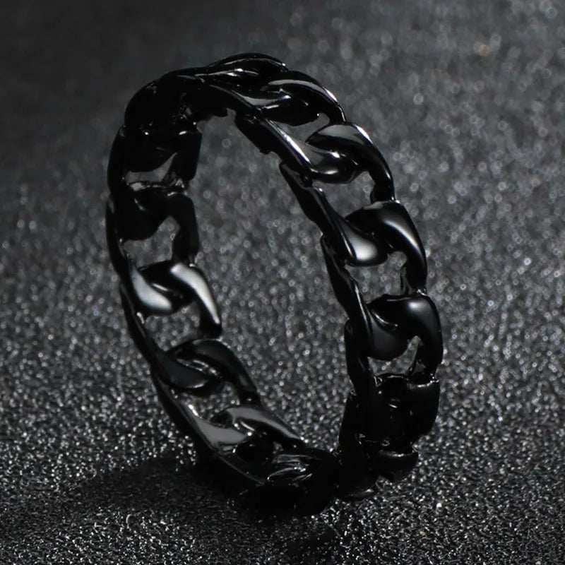 Predator Pulse Skull Ring – Gothic Biker Armor for the Apocalypse-Loving Elite