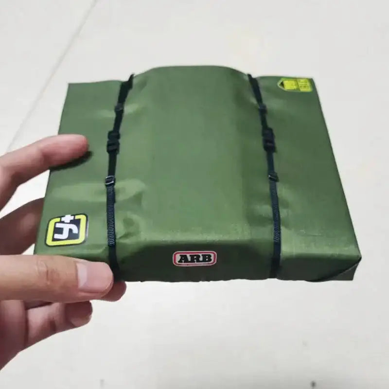 Simulated Tent Bag Side Tent Mood Accessory for 1/8 1/10 RC Track Car Traxxas TRX4 Defender Bronco AXIAL SCX10 RC4WD Decoration