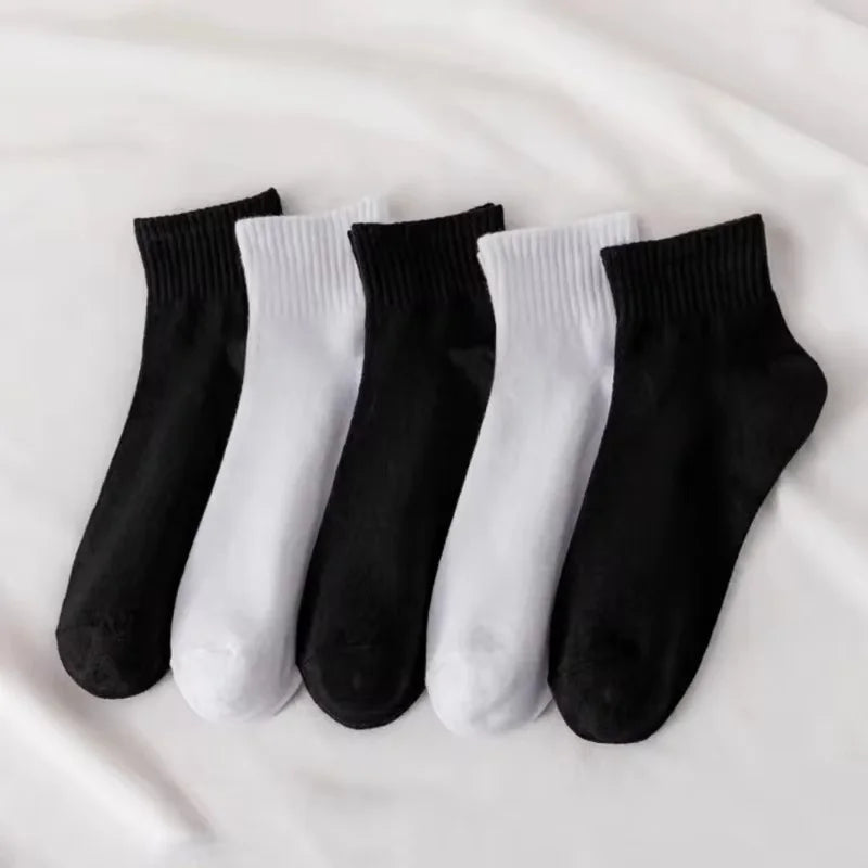 5 Pairs Of Men's Socks, Autumn And Winter Vintage Fun Fashion Athletic Socks, Sports Trend Socks - Premium socks from Lizard Vigilante - Just $12.88! Shop now at Lizard Vigilante