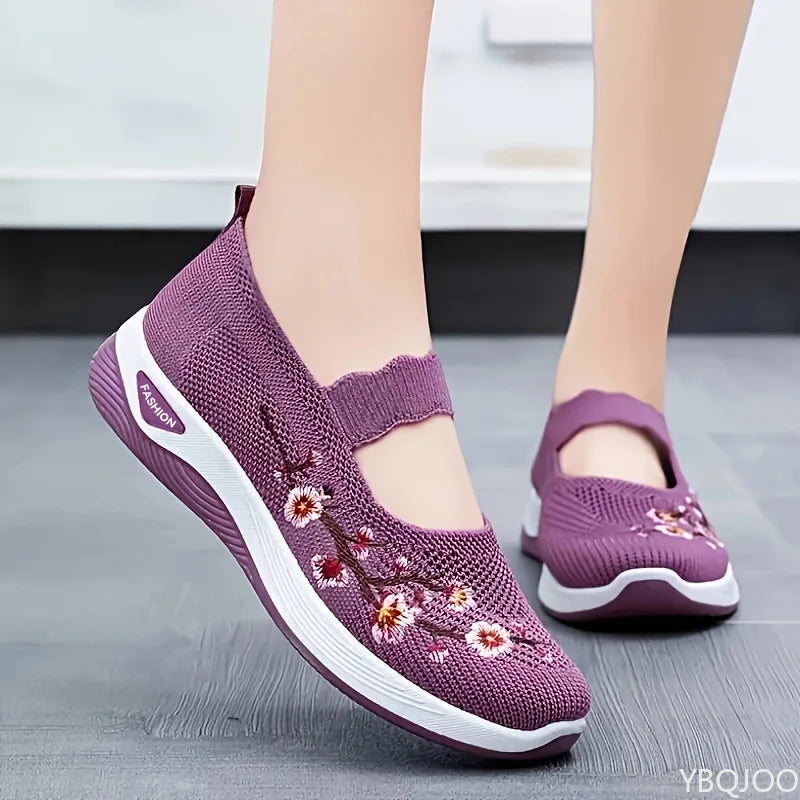 Minimalist comfortable Anti-slip soft-soled shoes Women's summer lightweight breathable flats women's shoes casual sports shoes