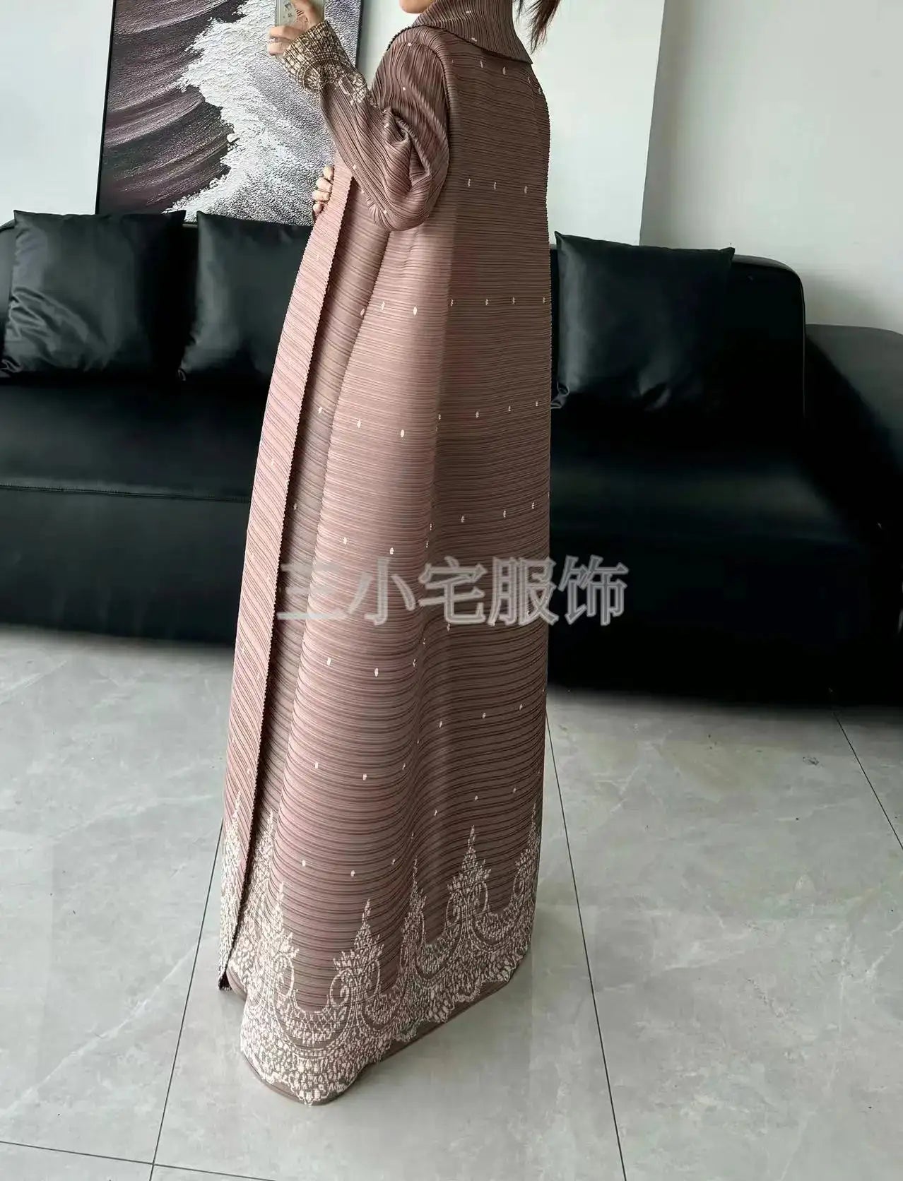 Autumn and Winter New Abaya Fashion Lapel Pleated Long Sleeved Cardigan Windbreaker Jacket Saudi Abayas for Women