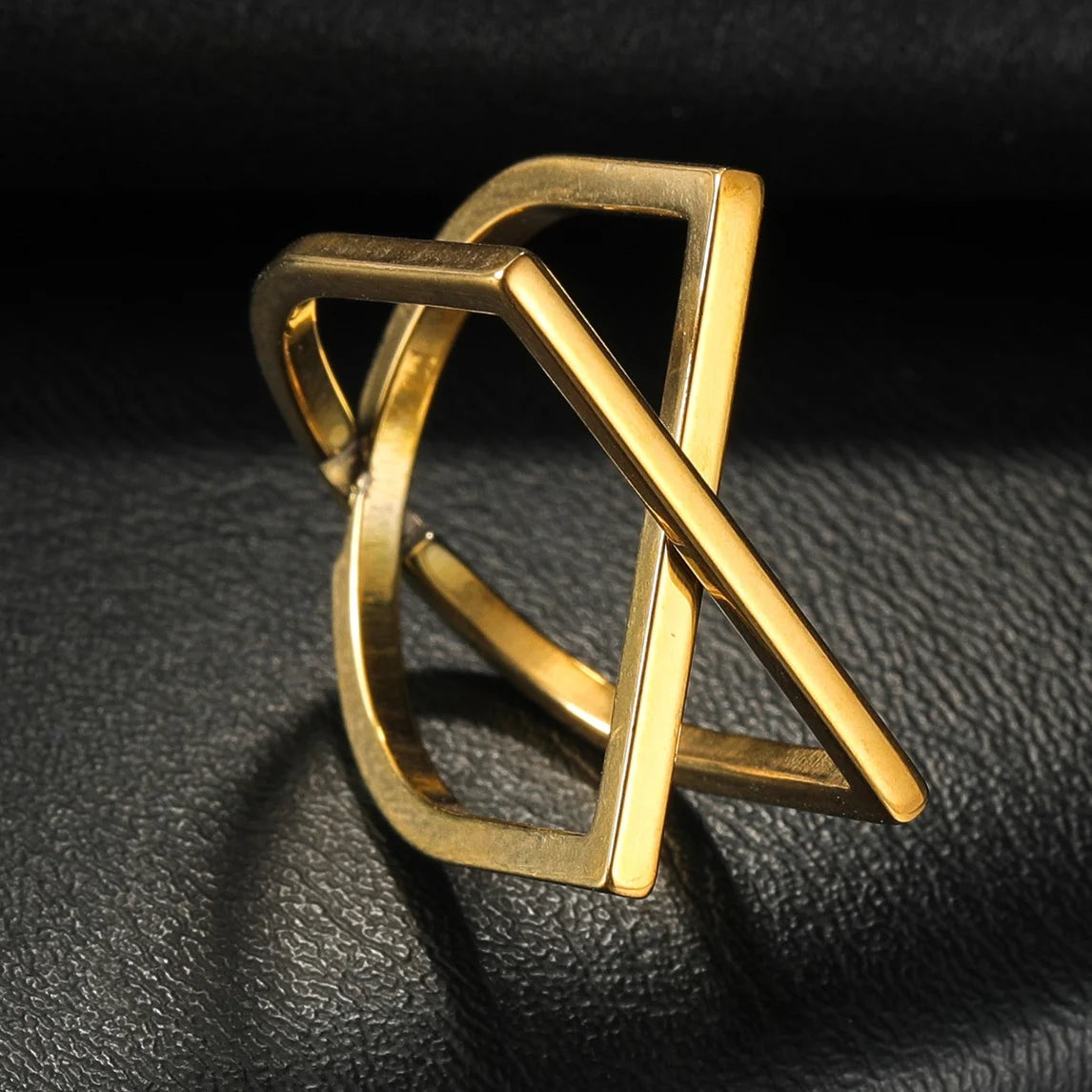 Top Band Mechanical Wheel Rock Gear Ring: 8mm Stainless Steel Comfort Fit Jewelry for Men & Women