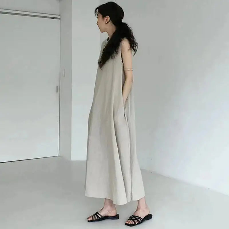 2022 Minimalist Chic Loose Swing Sleeveless Mid-length Casual Cotton Linen Long Dress  Round Neck High Waist Women Runway Dress