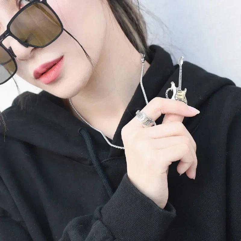 Retro Hip Hop Rock Punk Wind Electric Guitar Pendant Necklace for women and men Rings Festival Gifts Couples Jewelry Accessories - Lizard Vigilante