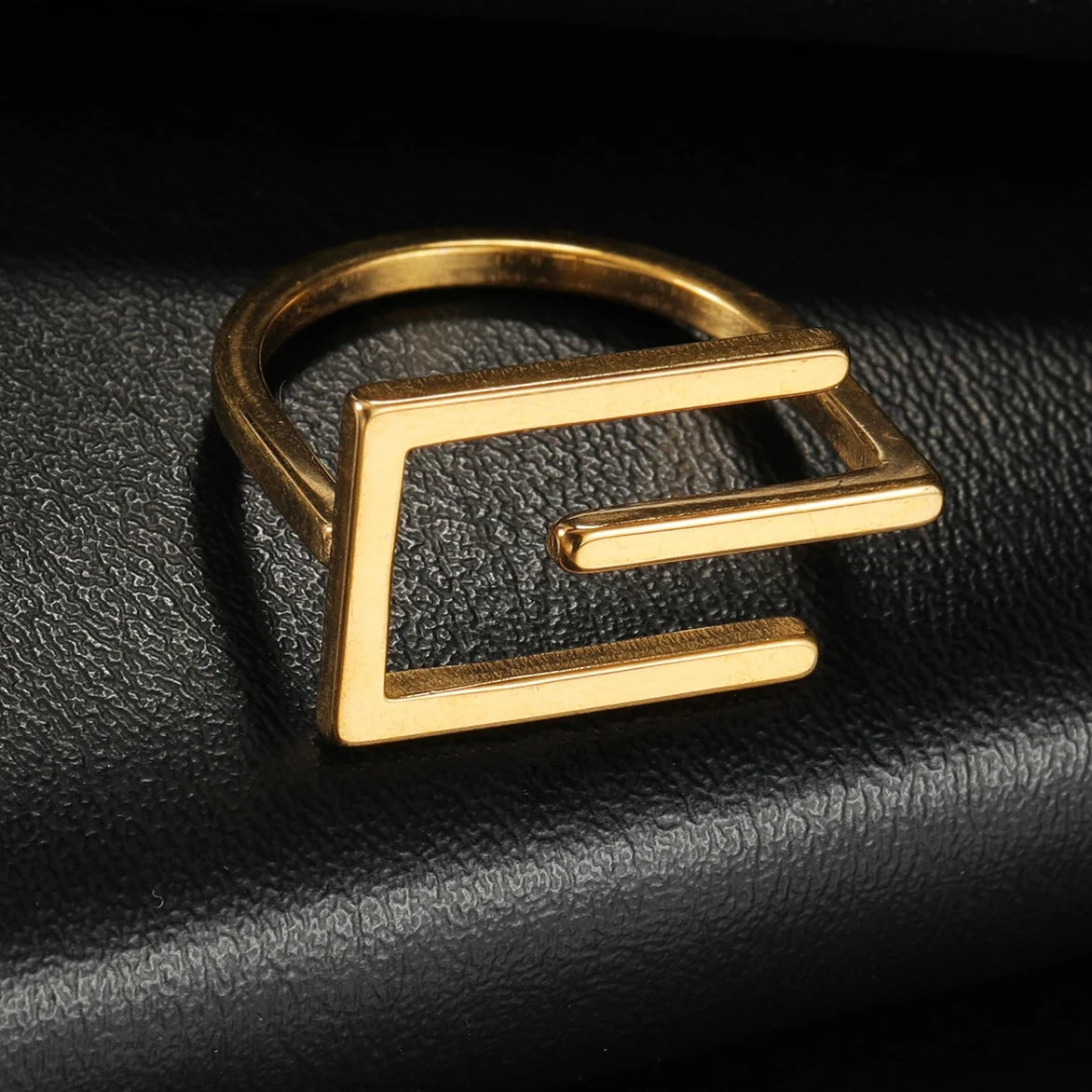 Top Band Mechanical Wheel Rock Gear Ring: 8mm Stainless Steel Comfort Fit Jewelry for Men & Women