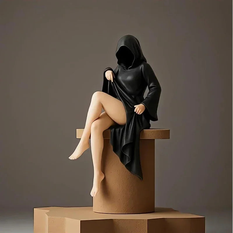 Masked Woman Statue Desk Ornament Statue of Mysterious Lady for Desktop Room Fireplace Entrance Ornaments Study Room Decoration