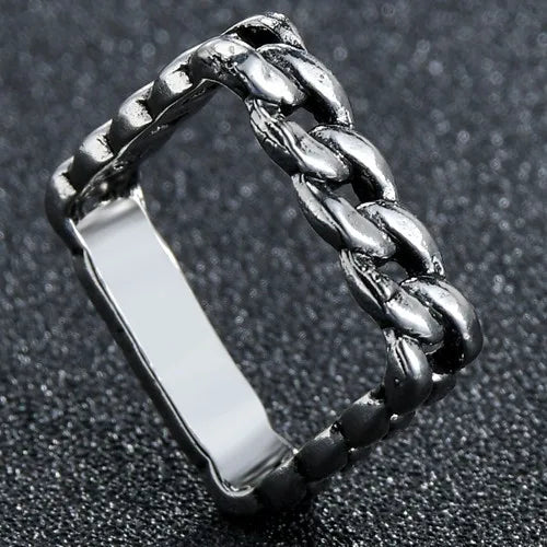 Predator Pulse Skull Ring – Gothic Biker Armor for the Apocalypse-Loving Elite