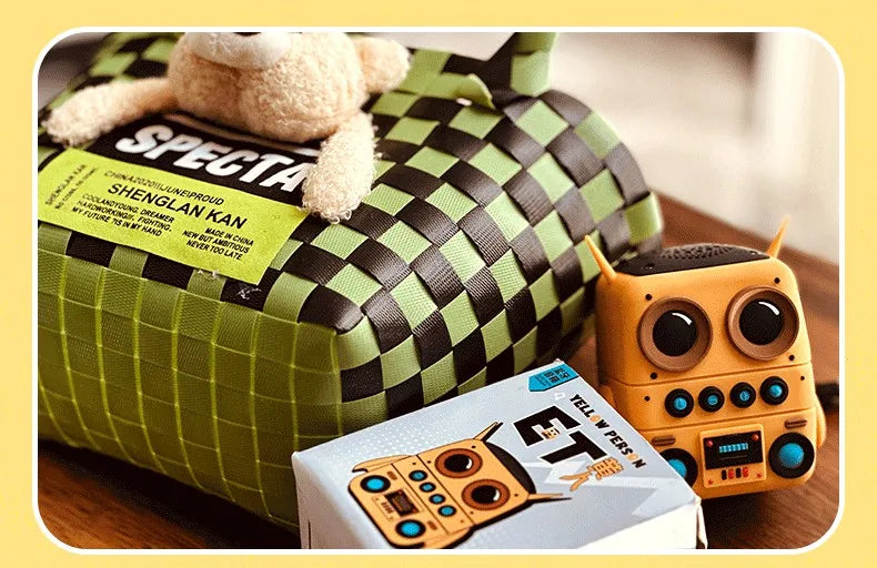 Wireless Bluetooth Speakers TK-200 Desktop Decoration Portable Outdoor Smart Music Player IP65 Waterproof Support TF Card