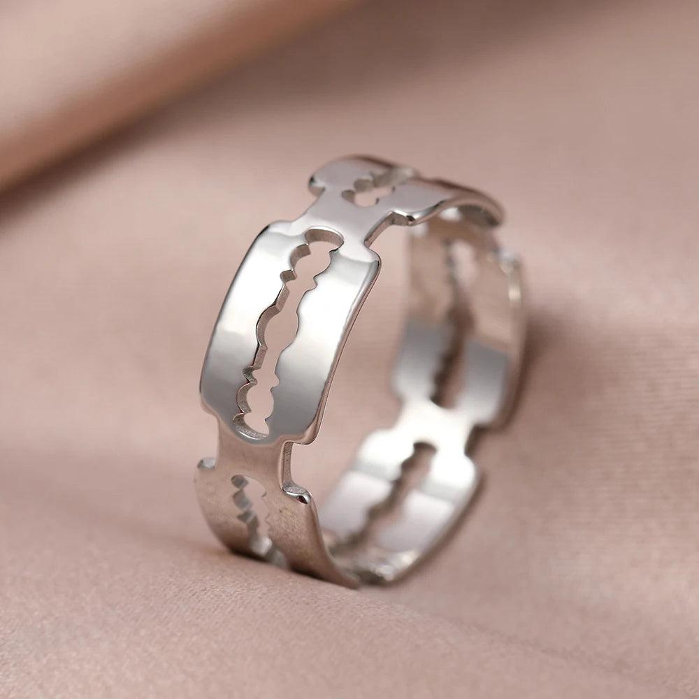 Stainless Steel Razor Ring Hip Hop Bladed Punk Rock Gothic Elegant Fashion Lover Couple Rings For Women Jewelry Wedding Girl Man Gifts - Lizard Vigilante