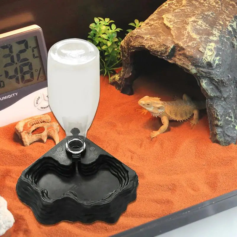 Pet Reptiles Feeder Turtles Water Dispenser Drinking Fountain Dish Bowl Tortoise Lizard Basin Reptile Box Feeding Supplies - Premium pet supplies from Lizard Vigilante - Just $19.99! Shop now at Lizard Vigilante