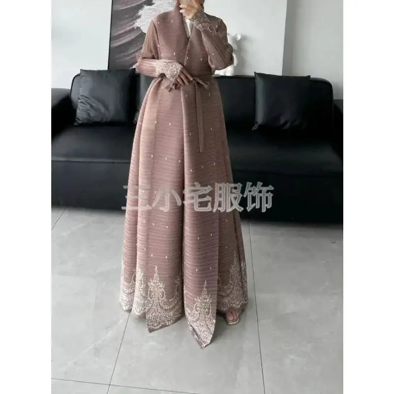 Autumn and Winter New Abaya Fashion Lapel Pleated Long Sleeved Cardigan Windbreaker Jacket Saudi Abayas for Women
