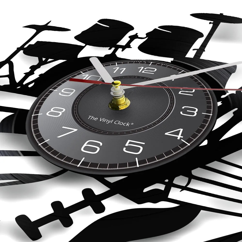 Guitar Player Vinyl Record Wall Clock: The Rock Music Instrument Wall Art for Your Living Room