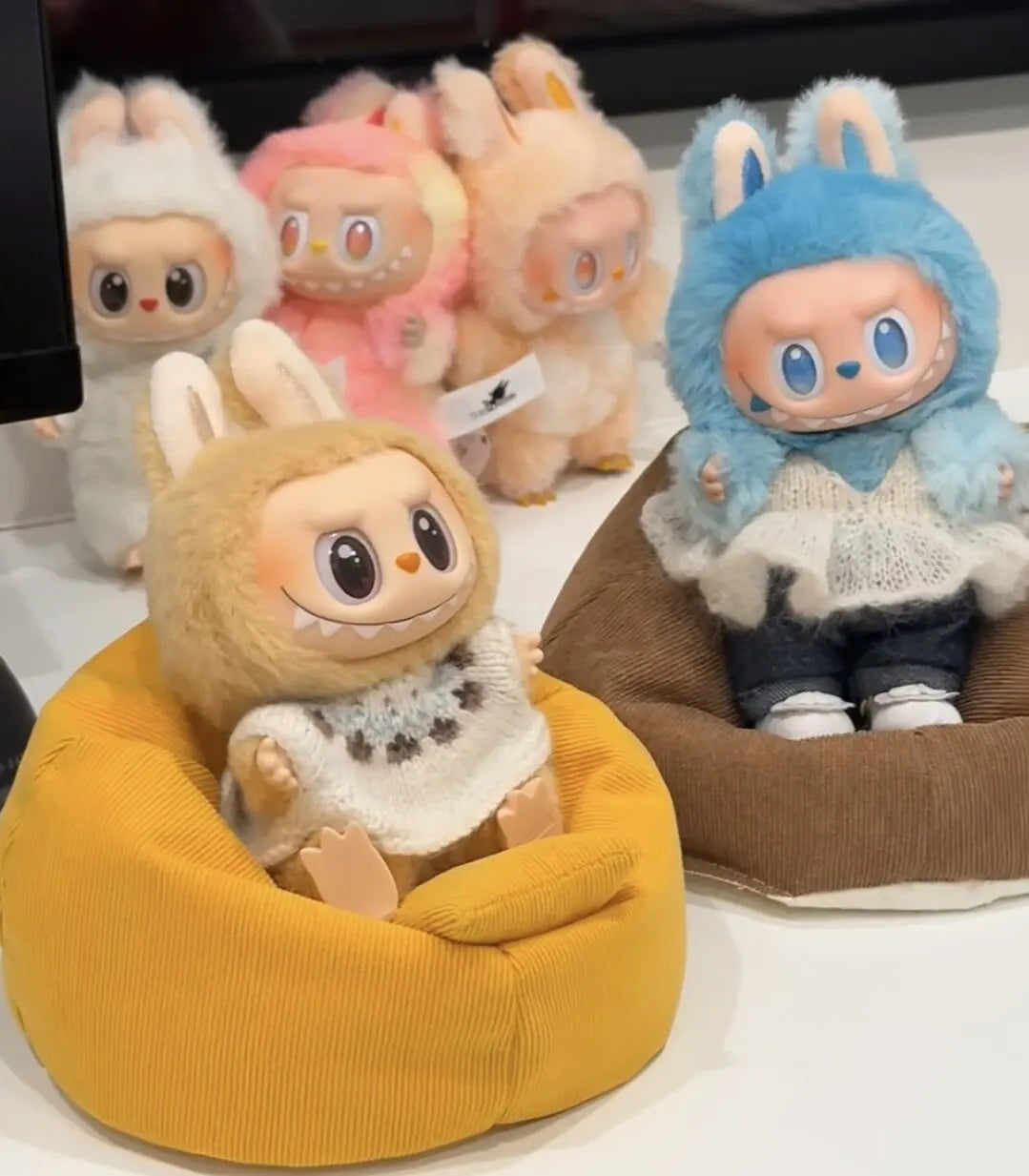 Labubu 3.0 Big into Energy Series Clothes  Labubu Mini Lazy Sofa Labubu Accessories