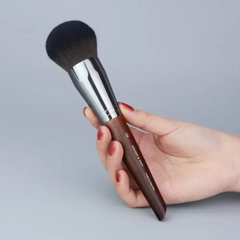 Large Foundation Blusher Brush Flat Foundation Brush BB Cream Blender Concealer Foundation Liquid Brush Cream Makeup Tools