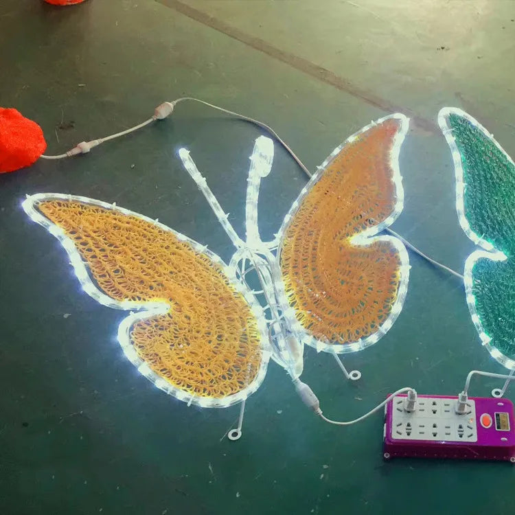 Outdoor Christmas Tree Decoration Life Size Christmas Statue For Sale