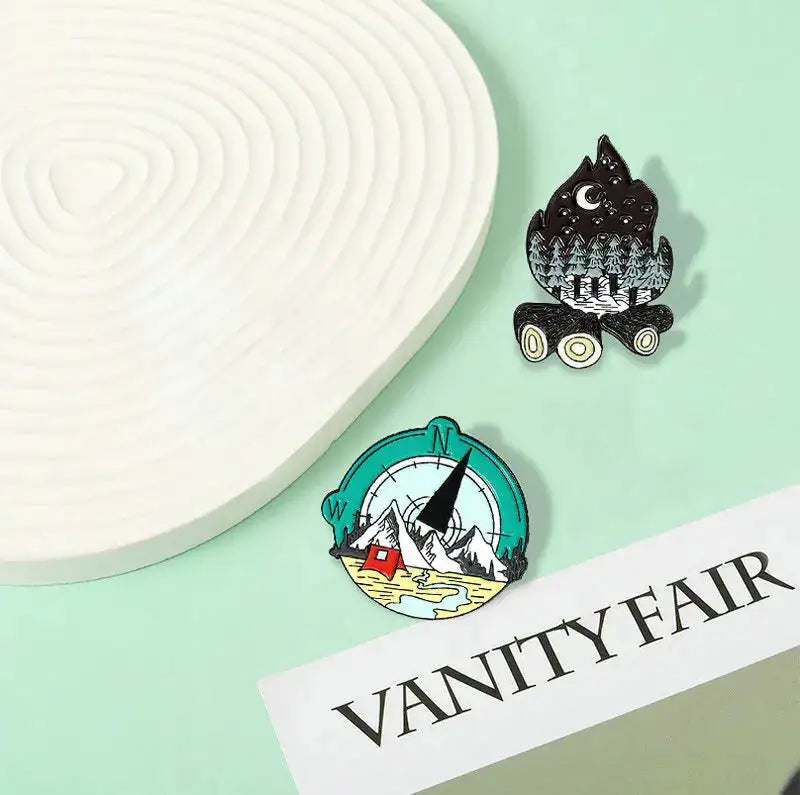 Camping Life Enamel Pin Outdoor Compass Canvas Shoe Bonfire Tent Motorhome Brooches Bag Lapel Pin Badge Jewelry Gift for Friends