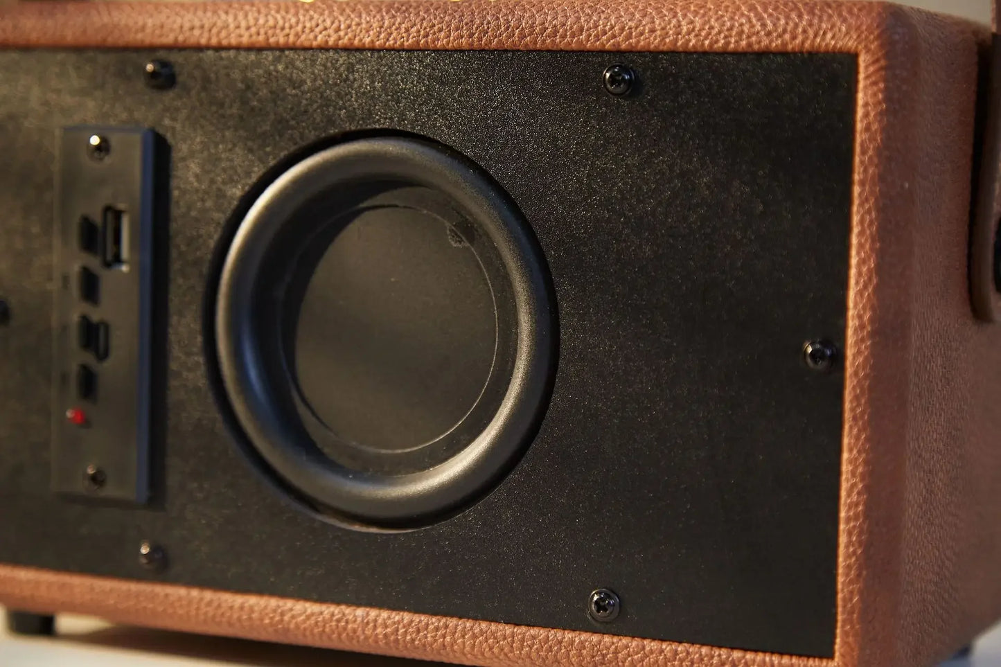 🔊 KEEGAR BloodRiff Retro Bluetooth Speaker — 200W Wooden Portable Sound Beast with Hi-Res Stereo for Rockers, Rebels & Road Dogs