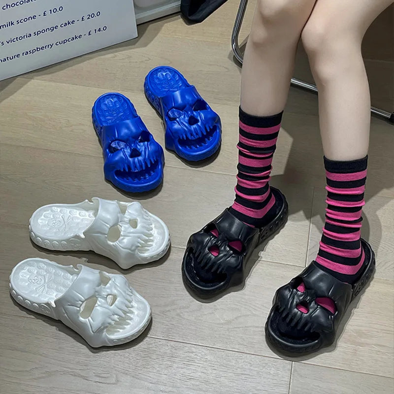 Studded Chain Decoration Skull Design Sandals Shoes Summer Outdoor Novelty Slides Thick Sole Male Sandals - Premium slippers from Lizard Vigilante - Just $39.99! Shop now at Lizard Vigilante