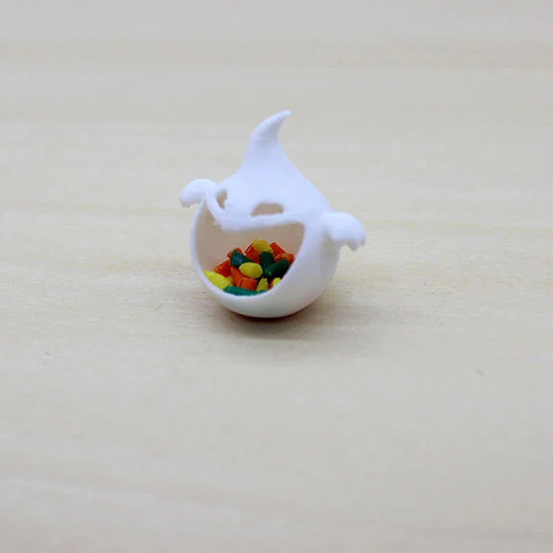 Halloween Miniature Scene Ornaments – Small Furniture Decor for Dollhouses