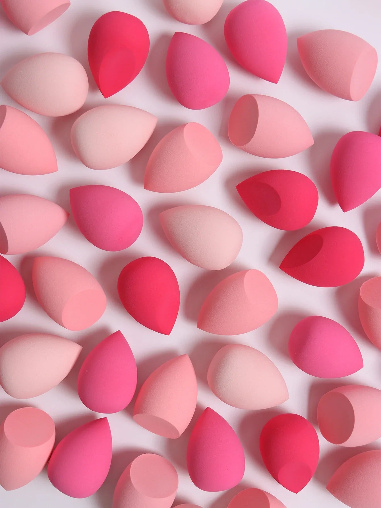 30 Beauty Eggs (Makeup Sponges) Foundation Make-Up Mixed Beauty Sponge, Liquid, Cream and Powder Without Blemish, Multi-Color C