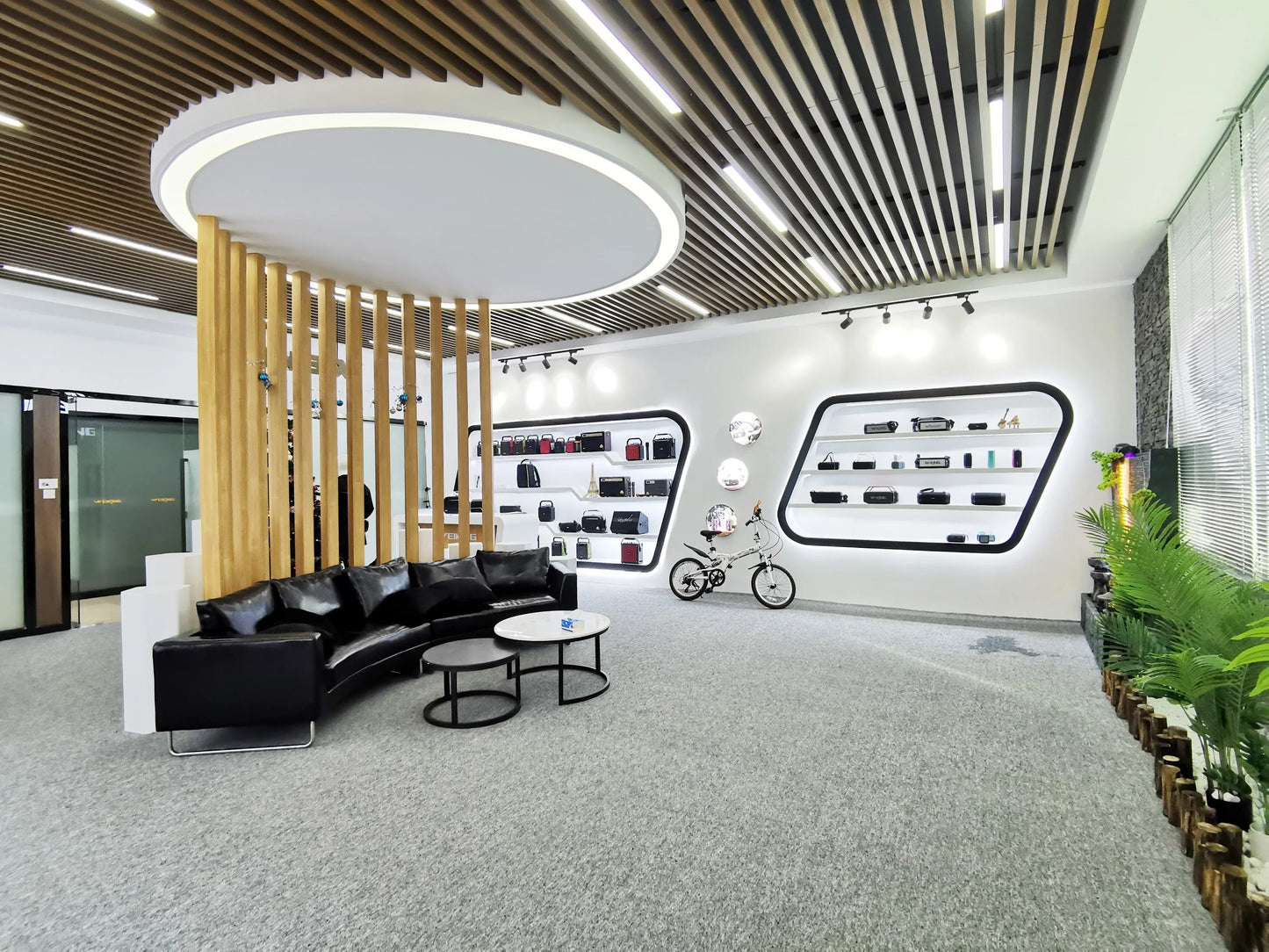 Bluetooth Speaker with LED Display Heavy Bass and 15W Power Waterproof IPX7 for Outdoor Parties