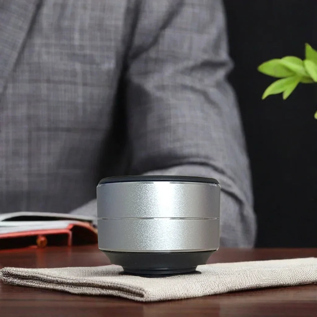 Wireless Bluetooth Vibration Speakers Mini Bone Conduction Speaker Stereo Audio Digital TWSDropshipping Portable Metal Speaker