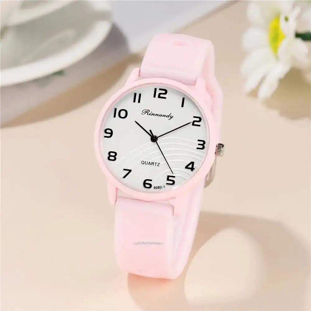 Fashion Lady Hot Sales Watches Leisure Grey Digital Simple Women Quartz Watch Sports Silicone Strap Ladies Clock Wristwatches