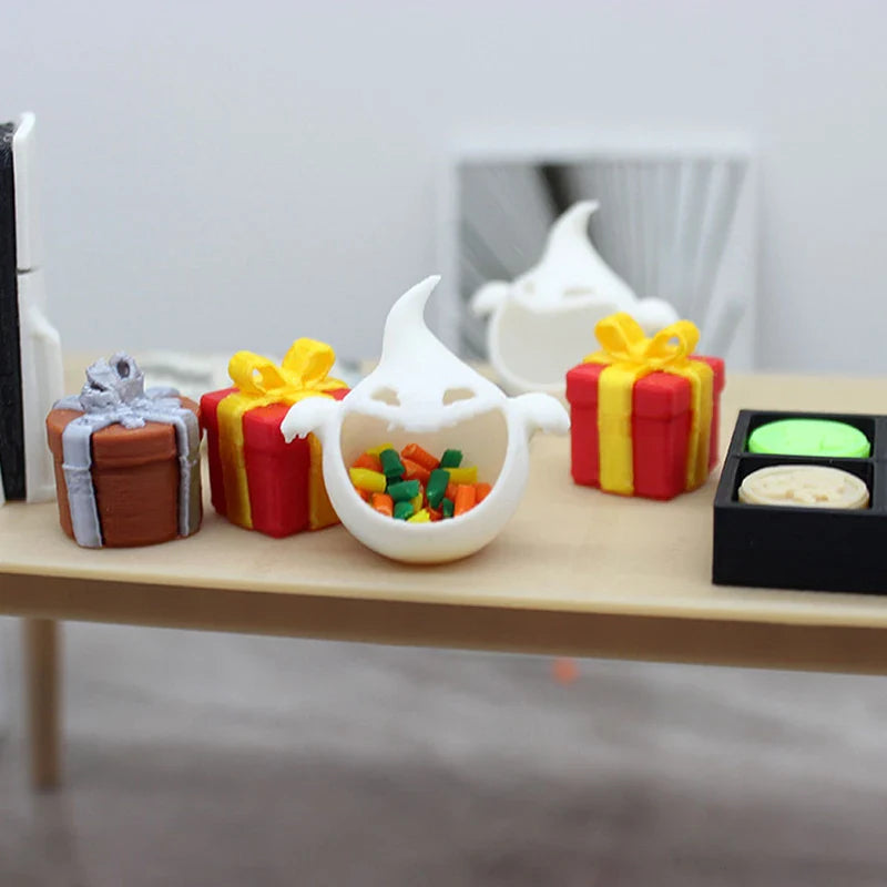 Halloween Miniature Scene Ornaments – Small Furniture Decor for Dollhouses