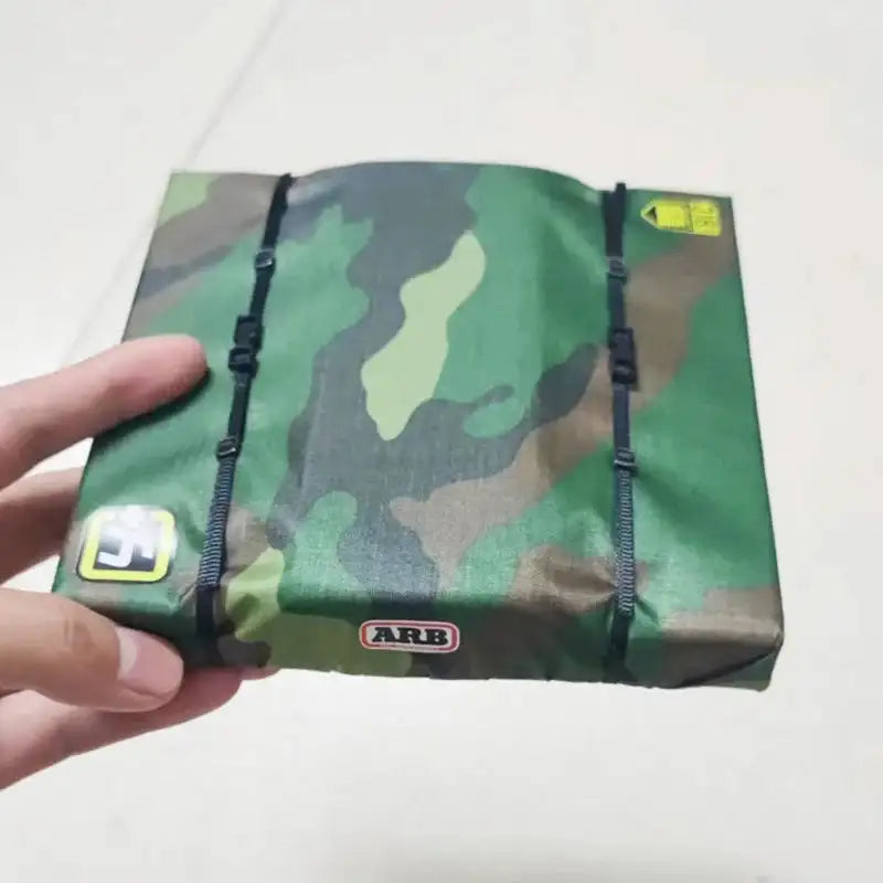 Simulated Tent Bag Side Tent Mood Accessory for 1/8 1/10 RC Track Car Traxxas TRX4 Defender Bronco AXIAL SCX10 RC4WD Decoration