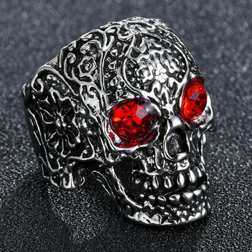 Predator Pulse Skull Ring – Gothic Biker Armor for the Apocalypse-Loving Elite
