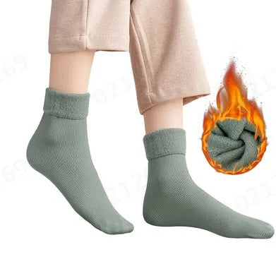 Winter Warm Thermal Socks for Men and Women | Extra Thick Insulated Heated Crew Boot Socks for Extreme Cold Weather - Premium socks from Lizard Vigilante - Just $12.88! Shop now at Lizard Vigilante