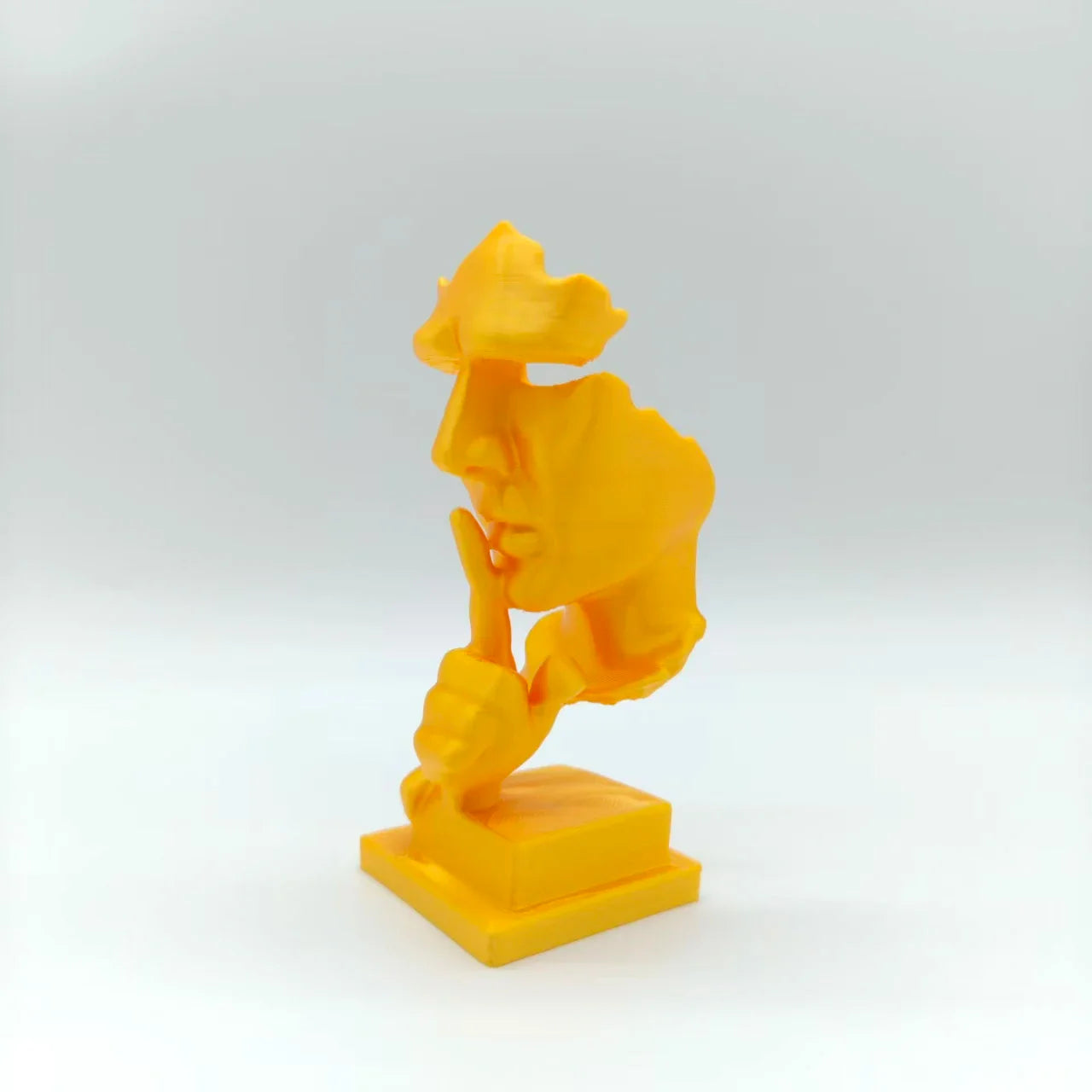 Sixiangjia Statue, Silence Is Golden Abstract Art Statue, 3D Printing Durable Plastic, Modern Plastic Home Sculpture, Simple Design High-Quality Ornaments, Home Office Desktop Decorations, Christmas Easter Halloween Creative