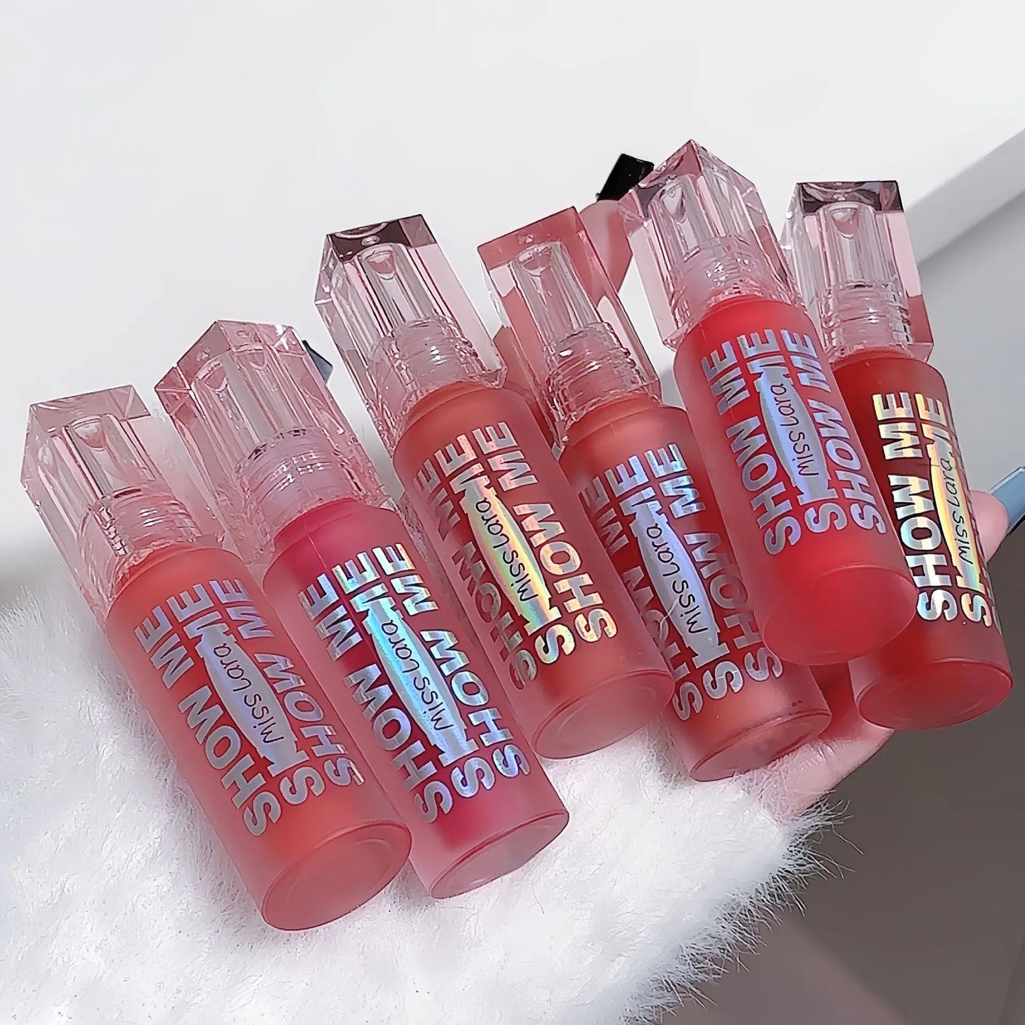 MISS LARA Show Me Cheap Lipstick Mirror Watery Glass Lip Gloss Moisturizes Whitens Atmosphere Pure Girly Lip Gloss Cosmetics Hot