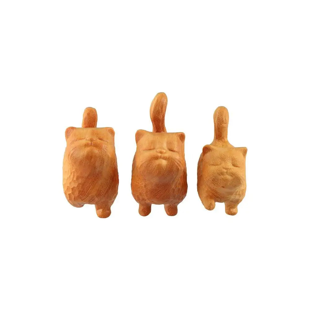 Cat Ornament Hand-carved Wooden Cat Statue Tiny Cute Cat Sculpture Miniature Creative Animal Figurine Desktop