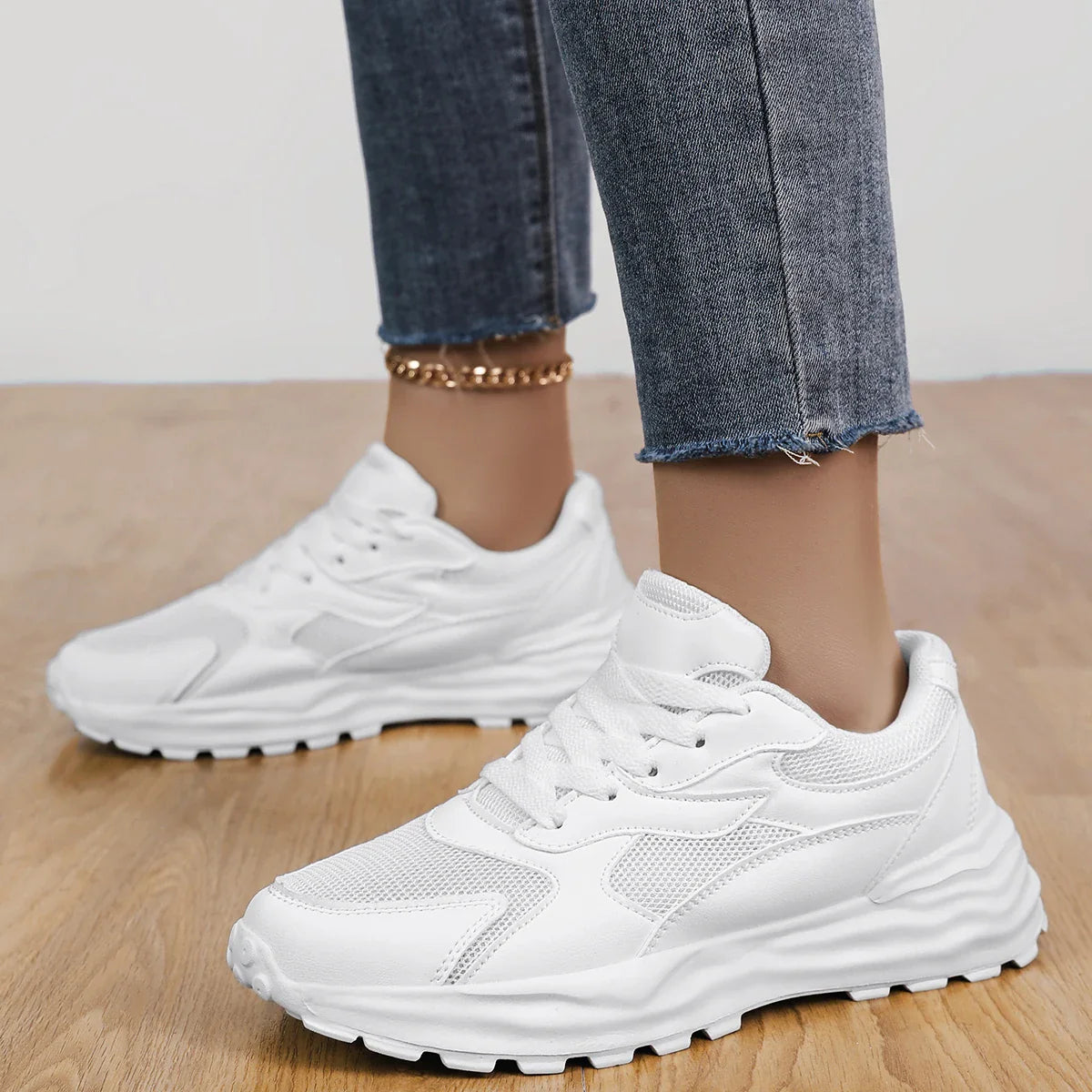 Summer 2025 New Shoes for Women: Ins Trendy Thick Soled Height Increasing White Shoes, Casual Breathable Women's Sports Shoes