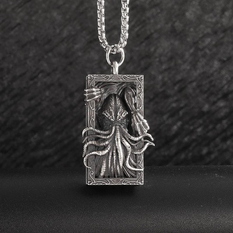 Fashionable Neptune Poseidon Trident Metal Pendant Necklace Men's Biker Gothic Rock Motorcycle Fashion Jewelry Gift - Lizard Vigilante