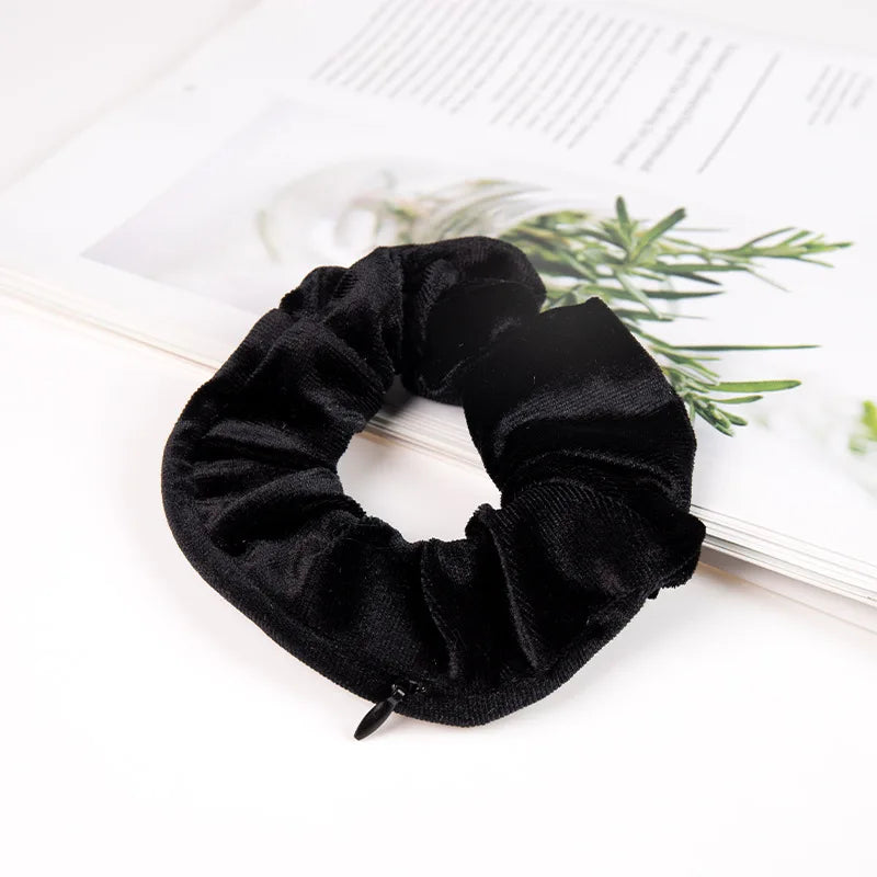 ELESABOX Hair Scrunchie with Hidden Zip Pocket: The Ultimate Diversion Safe for Valuables on the Go