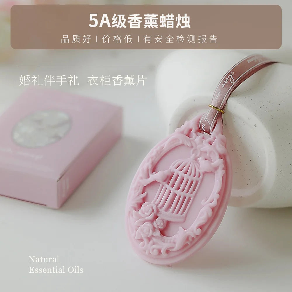 Birdcage Aromatherapy Candle Wax Tablets Wardrobe Deodorant Car Pendant Solid Balm Aromatic Air Freshener Long Lasting Fragrance