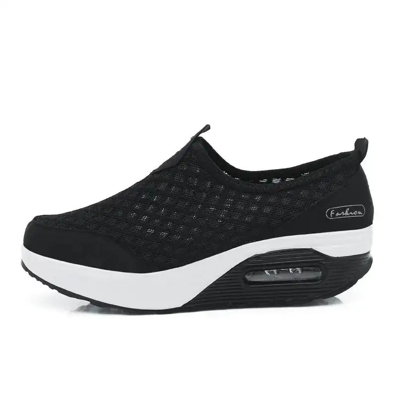 Rocking Shoes, Slip-On Old Beijing Cloth Shoes