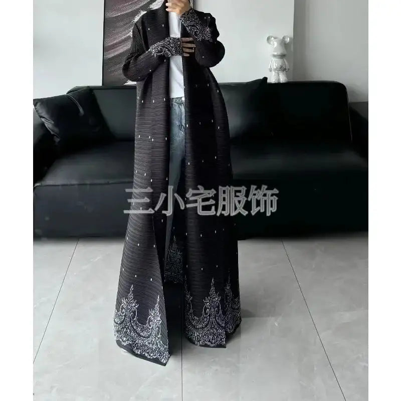 Autumn and Winter New Abaya Fashion Lapel Pleated Long Sleeved Cardigan Windbreaker Jacket Saudi Abayas for Women