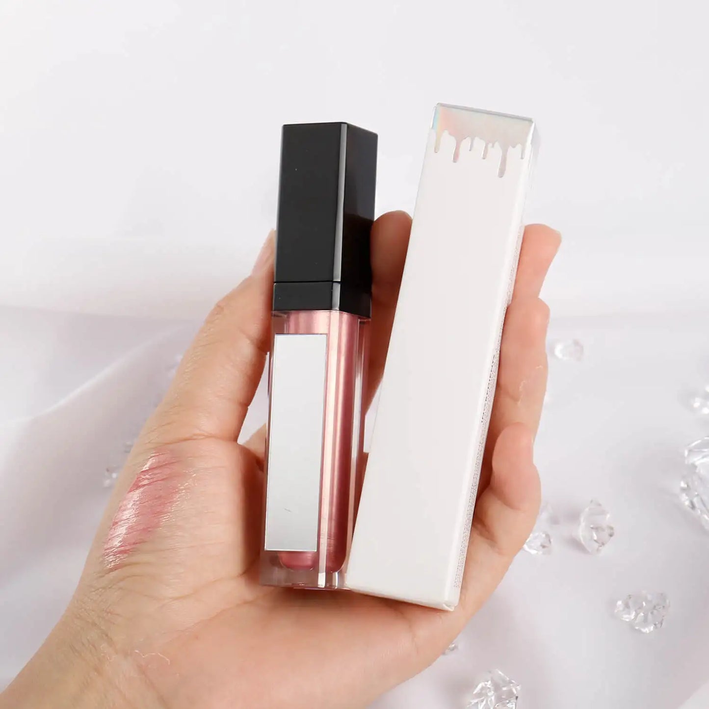Lip Gloss with Led Light and Mirror Private Label Lipstick Liquid Shiny Colors P42 P43 P90 P143