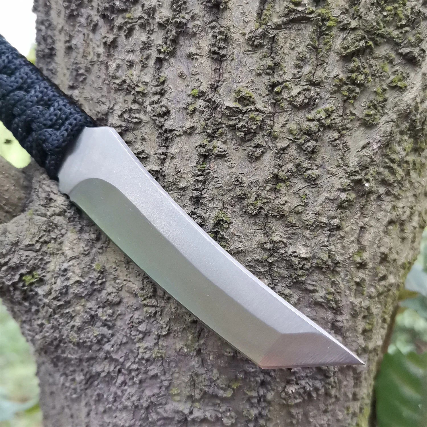 Doom Blade High Carbon Fixed Blade Knife with Sheath – Tactical Survival Knife for Hunting, Camping, and Outdoor Adventures - Premium knives from Lizard Vigilante - Just $27.99! Shop now at Lizard Vigilante