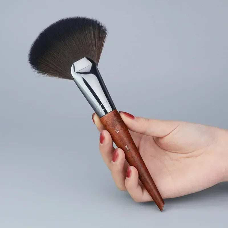 Large Foundation Blusher Brush Flat Foundation Brush BB Cream Blender Concealer Foundation Liquid Brush Cream Makeup Tools
