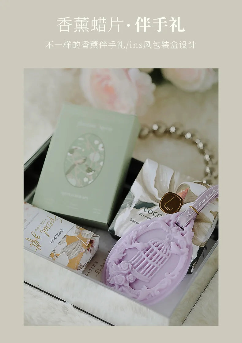 Birdcage Aromatherapy Candle Wax Tablets Wardrobe Deodorant Car Pendant Solid Balm Aromatic Air Freshener Long Lasting Fragrance