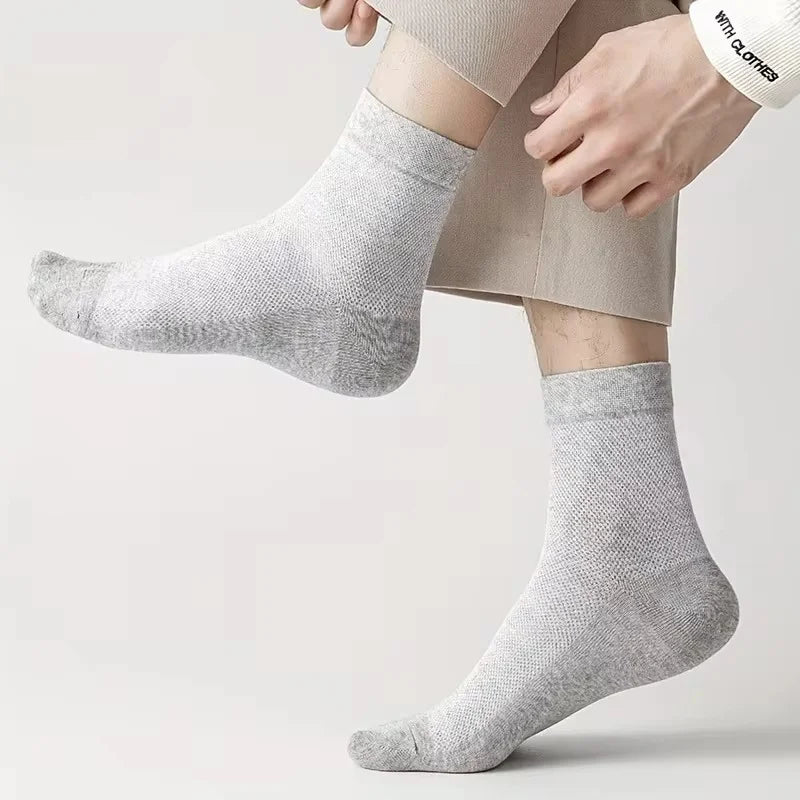 5 Pairs Of Men's Socks, Autumn And Winter Vintage Fun Fashion Athletic Socks, Sports Trend Socks - Premium socks from Lizard Vigilante - Just $12.88! Shop now at Lizard Vigilante