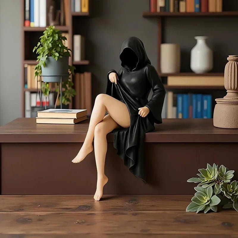 Masked Woman Statue Desk Ornament Statue of Mysterious Lady for Desktop Room Fireplace Entrance Ornaments Study Room Decoration